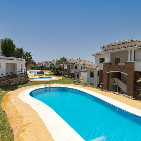 Apartment Beautiful 2 Bedroom Apartment In Albatross Casares
