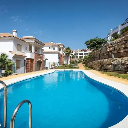 Apartment Beautiful 2 Bedroom Apartment In Albatross Casares *