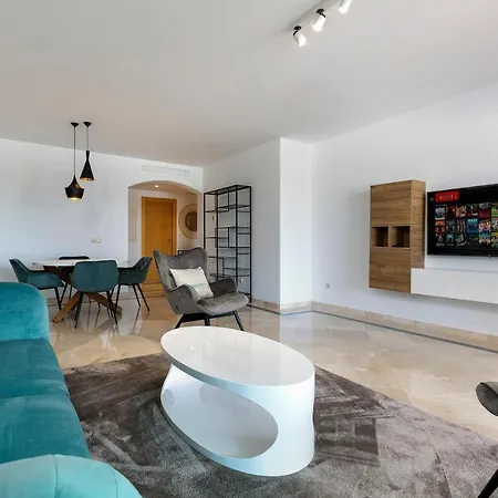 Apartment Beautiful 2 Bedroom Apartment In Albatross Casares